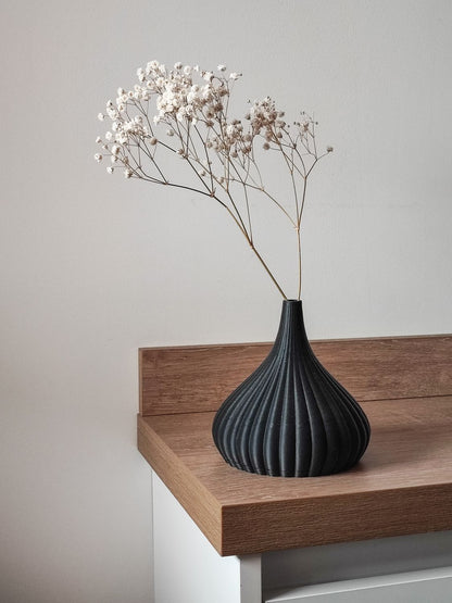 AJO NEGRO VASE