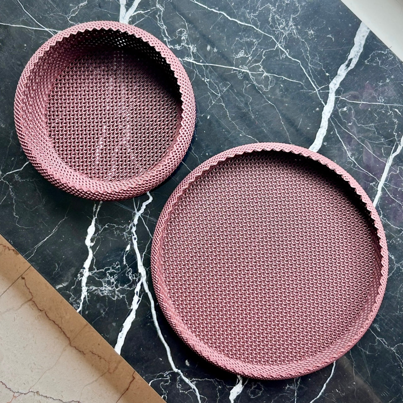 MALLA Woven Plate & Bowl Set